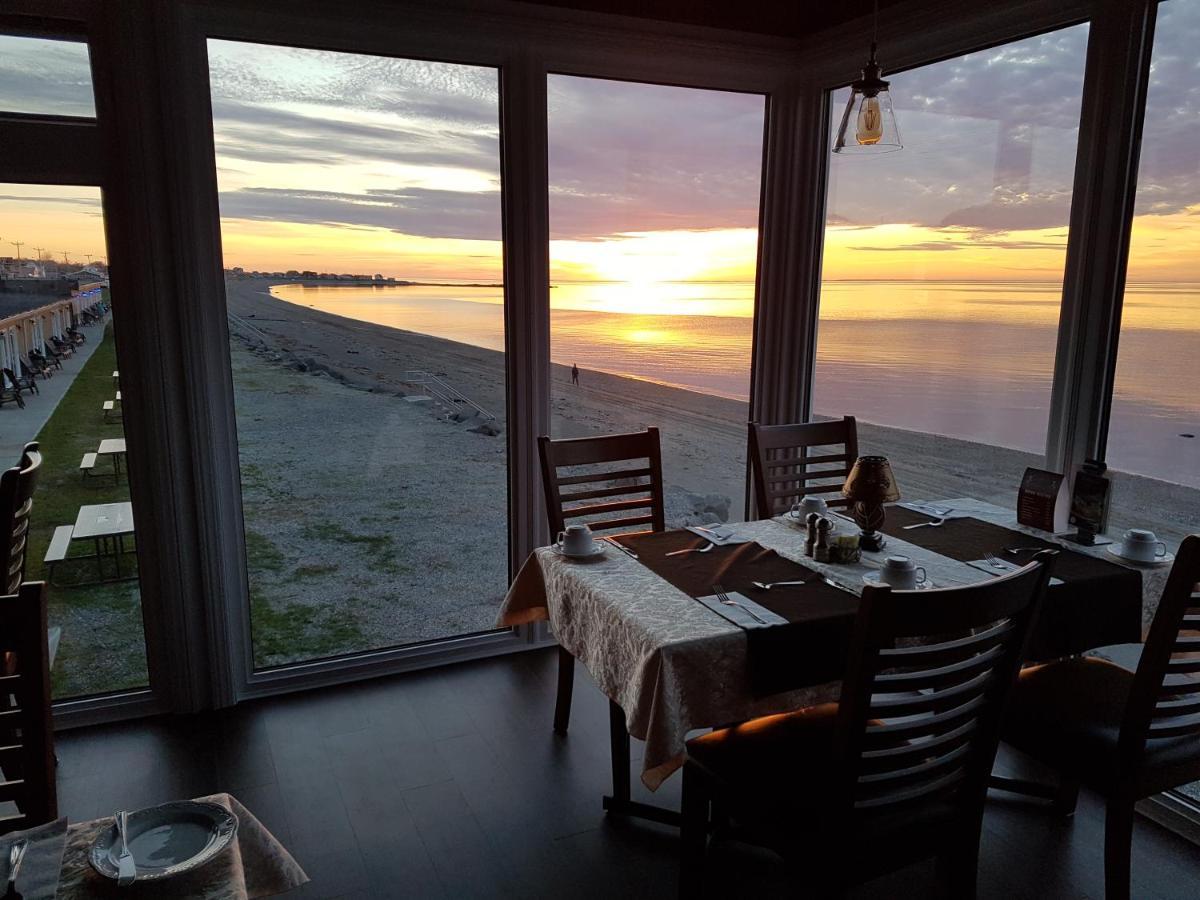 Manoir Sur Mer Sainte Anne-des-Chênes Екстериор снимка
