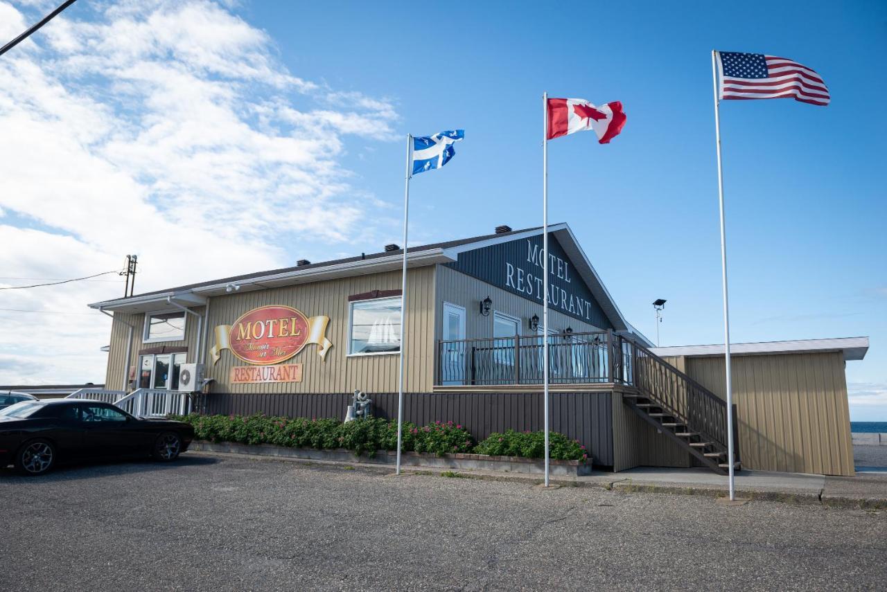 Manoir Sur Mer Sainte Anne-des-Chênes Екстериор снимка
