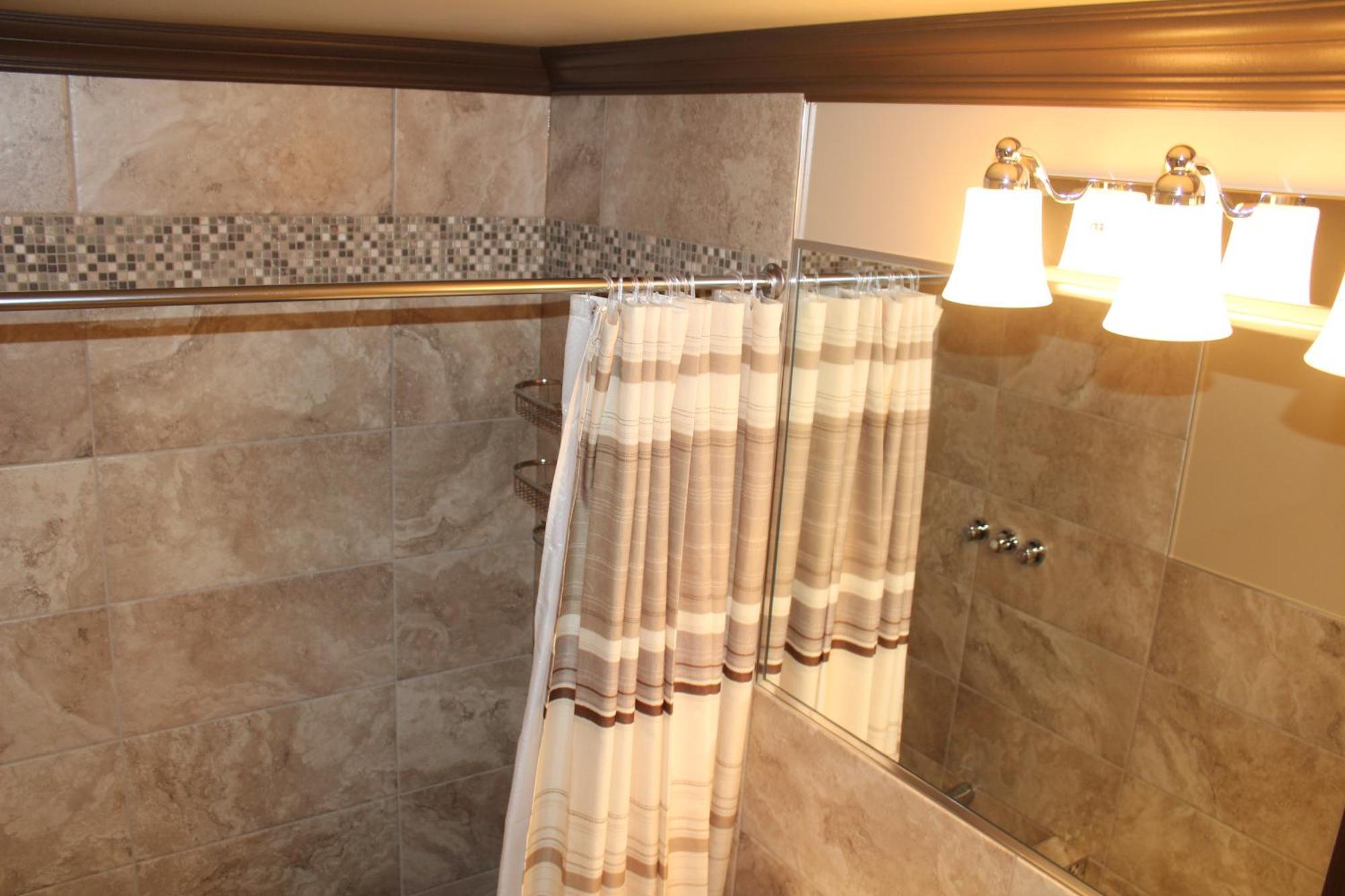 Manoir Sur Mer Sainte Anne-des-Chênes Екстериор снимка