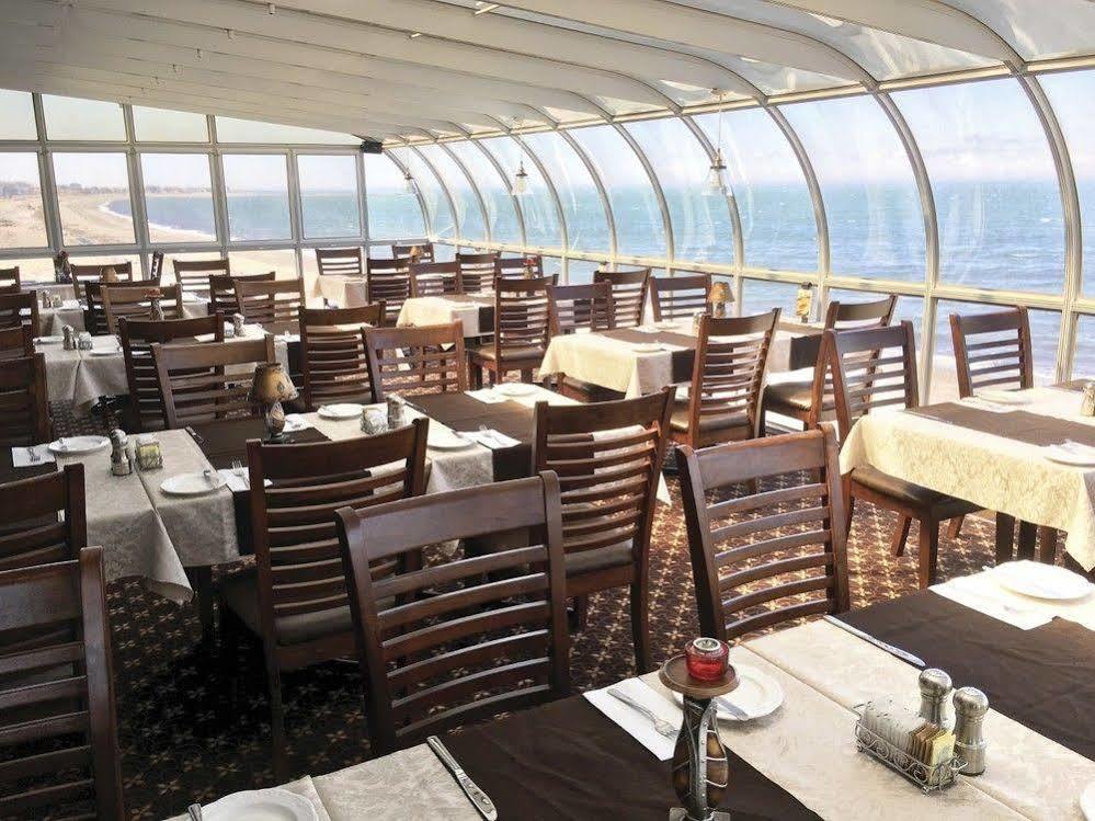 Manoir Sur Mer Sainte Anne-des-Chênes Екстериор снимка